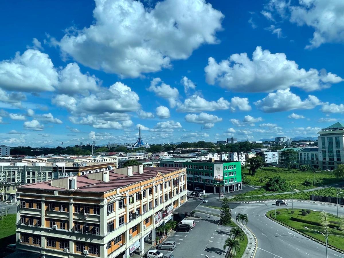 Kuching City Centre Smart Home Luxury Resort Condo エクステリア 写真