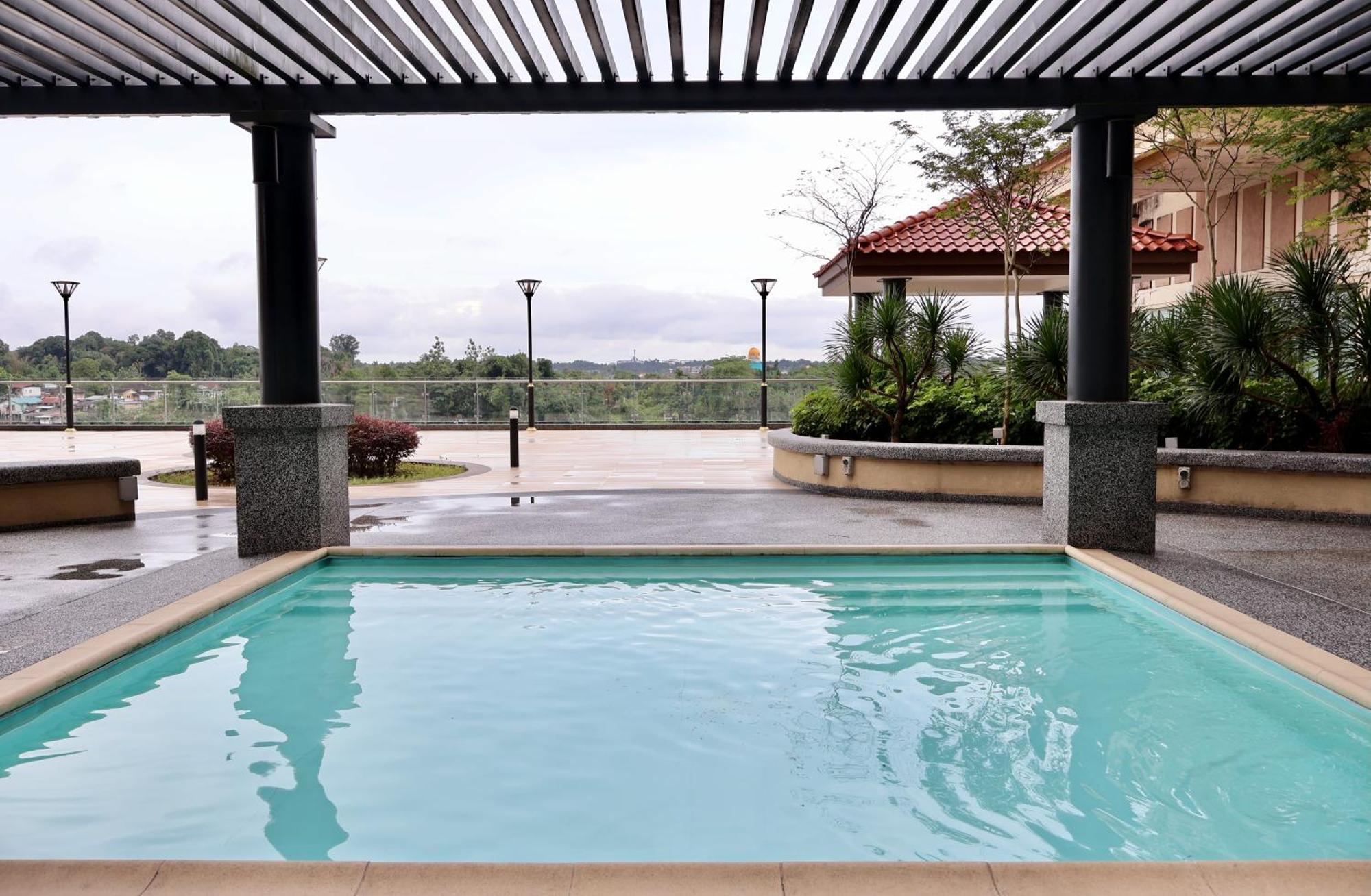 Kuching City Centre Smart Home Luxury Resort Condo エクステリア 写真